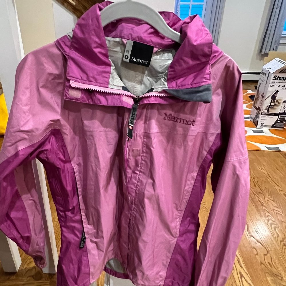 Women's Marmot Rain Jacket - Pink - Pockets - Full Zip - SIZE XS
